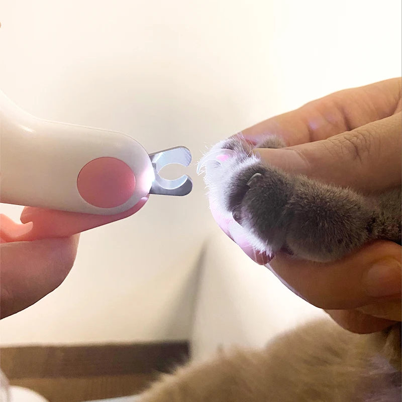 GlowTrim - LED Light Cat & Dog Nail Clipper.